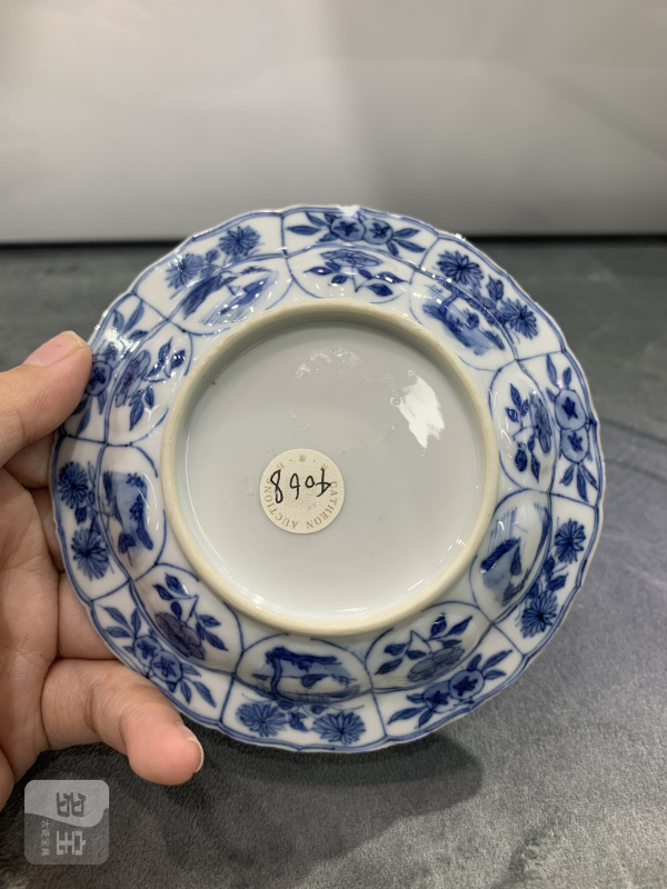 清康熙青花木兰秋狝纹花口小盘 - 图5